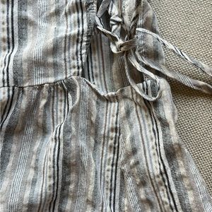 4our Dreamers, high neckline, zipper on the back and side ties